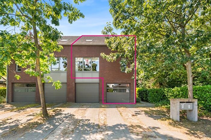 Blauwesteenstraat, Heusden : Appartement 9 pièces à vendre