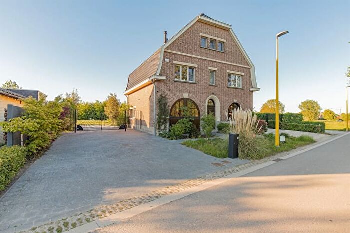Roostbaan, GRIMBERGEN : Maison 4 pièces à vendre