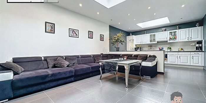 HoudengGoegnies, Henegouwen : Maison 5 pièces à vendre