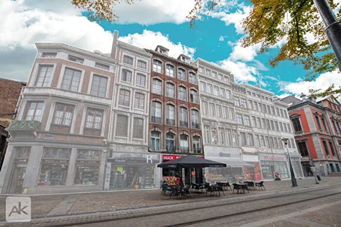 Maison 9 pièces à vendre à Place du Marché, Liège