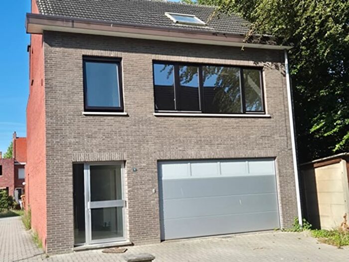 Mezennestje, Wuustwezel : Appartement 2 pièces à louer