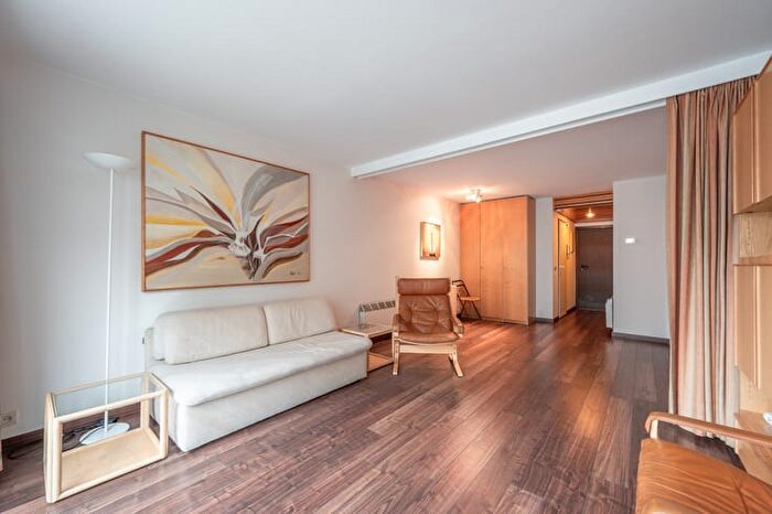 Zonnelaan, KnokkeHeist : Appartement 7 pièces à louer