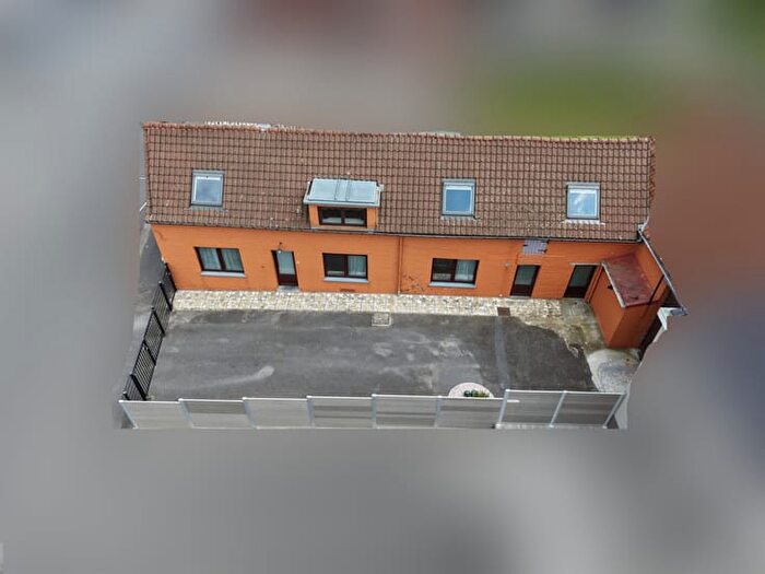 Place de Pipaix, Pipaix : Maison 3 pièces à vendre