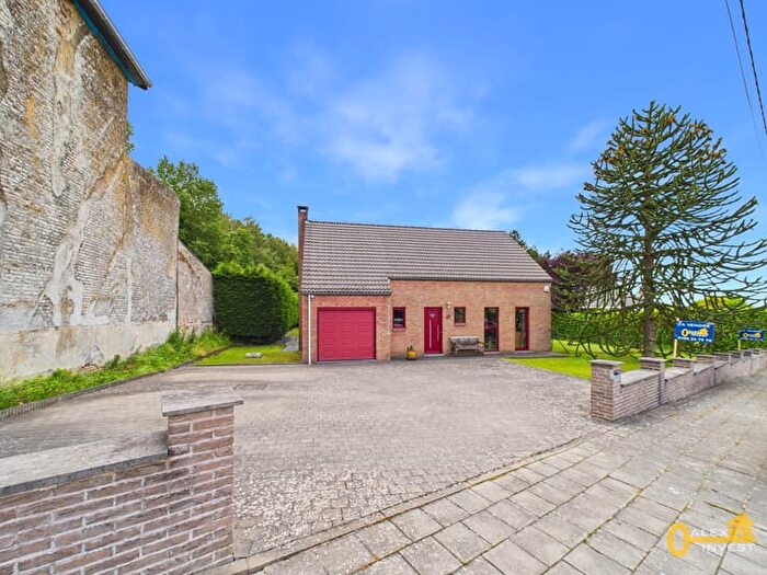 Maison 3 pièces à vendre à Rue de l'Egalité, La Louvière Trivières