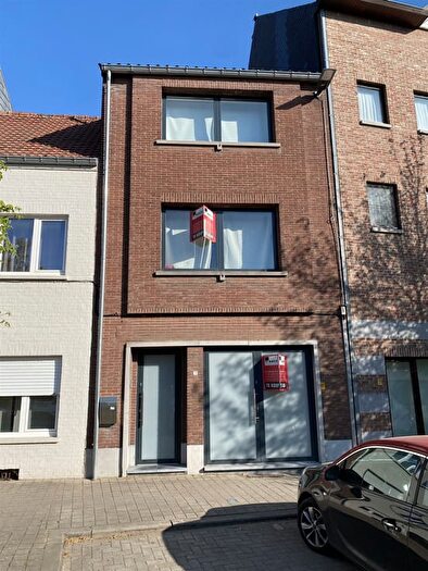 Schurhoven, SINTTRUIDEN : Appartement 2 pièces à vendre