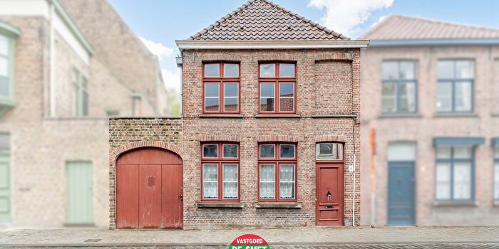Arsenaalstraat, Brugge : Maison 2 pièces à vendre