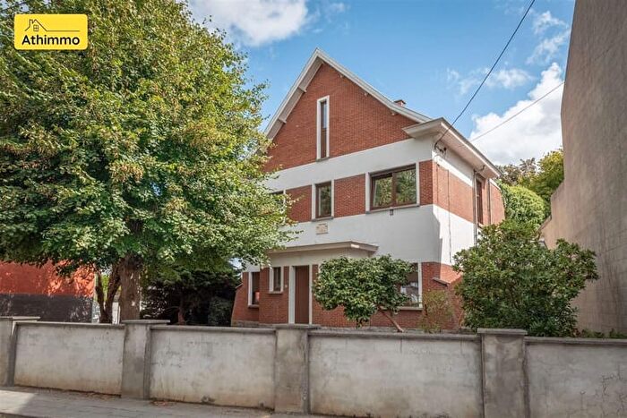 Maison 6 pièces à vendre à Rue de Mons, BELOEIL