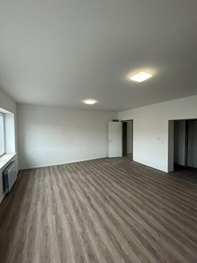 R, La Louvière : Appartement 1 pièce à louer