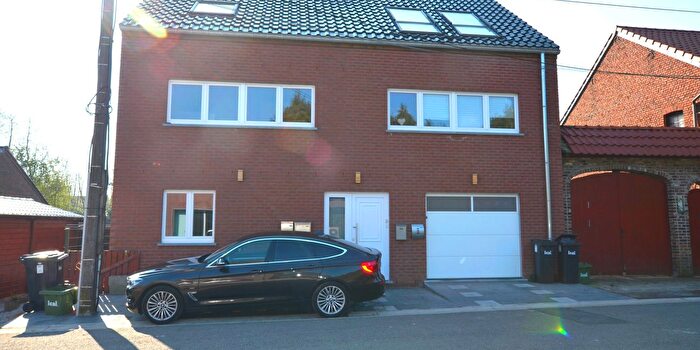 Appartement 1 pièce à Rue Fonds de Corbeau, Courcelles, à vendre