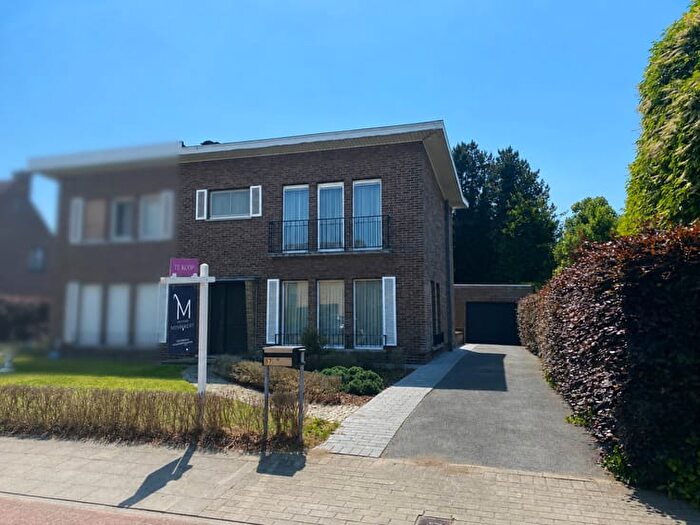 Maison 11 pièces à vendre à Balgerhoeke, Eeklo