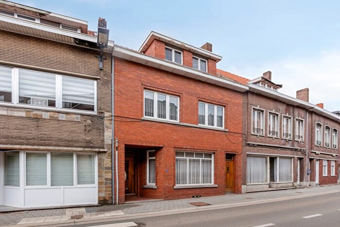 Hospitaalstraat, Bilzen : Maison 4 pièces à vendre