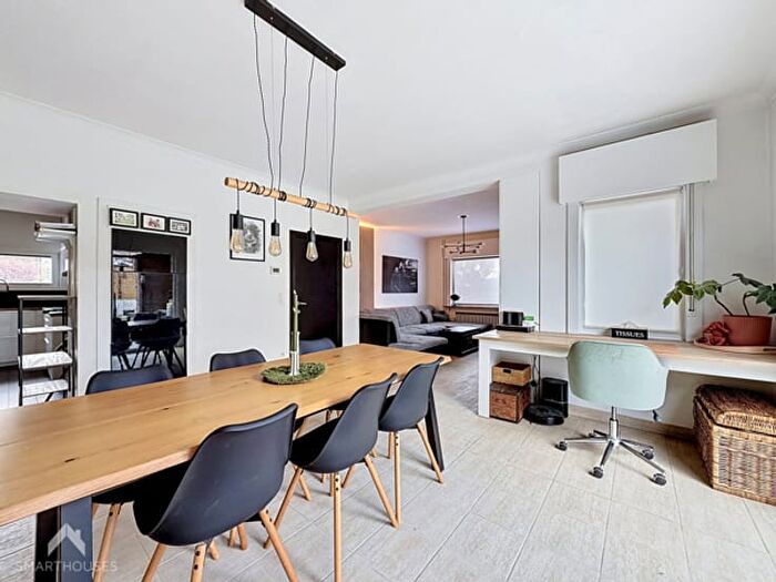 Maison 5 pièces à vendre à Monseigneur Debrabanderestraat, Wielsbeke Ooigem