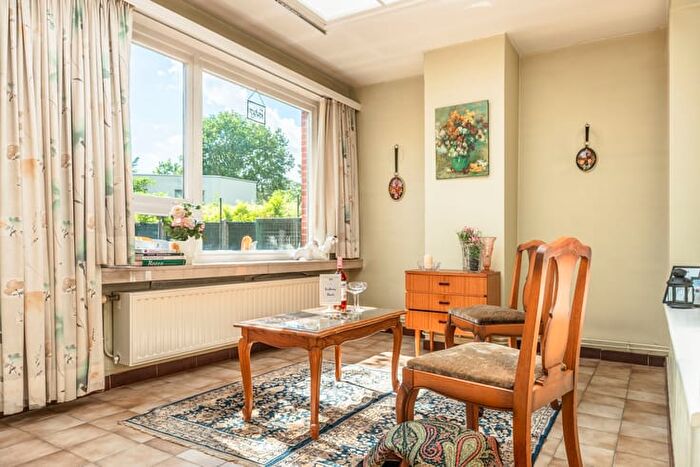 Maison 15 pièces à vendre - della Faillestraat, Brasschaat