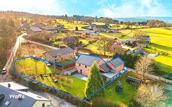 Aisomont, A : Maison 4 pièces à vendre
