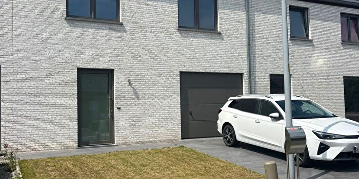De Patine, Zonnebeke : Maison 3 pièces à louer