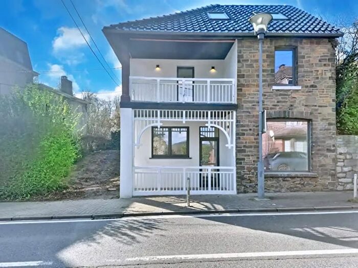 Chaussée De Namur, Anhée : Maison 3 pièces à vendre