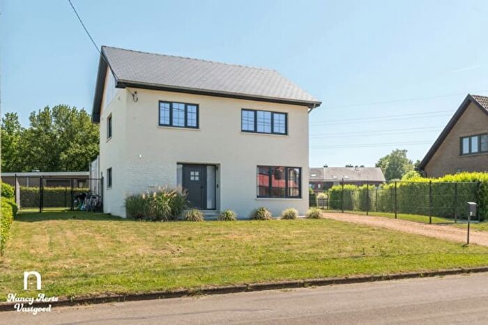Maison 3 pièces à NoordOoststraat, Beringen Koersel, à vendre