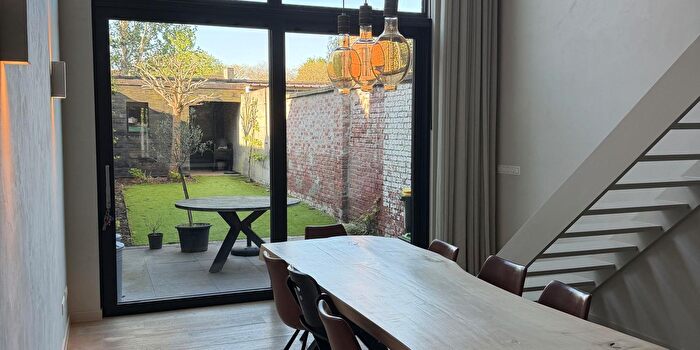 Maison 2 pièces à Roeselaarsestraat, Izegem, à vendre