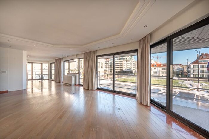 Canadasquare, A - Appartement 4 pièces à vendre