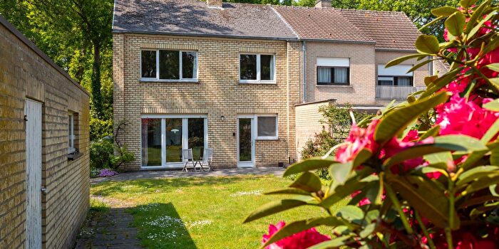 Zilversparrenstraat, SintKruis : Maison 3 pièces à vendre