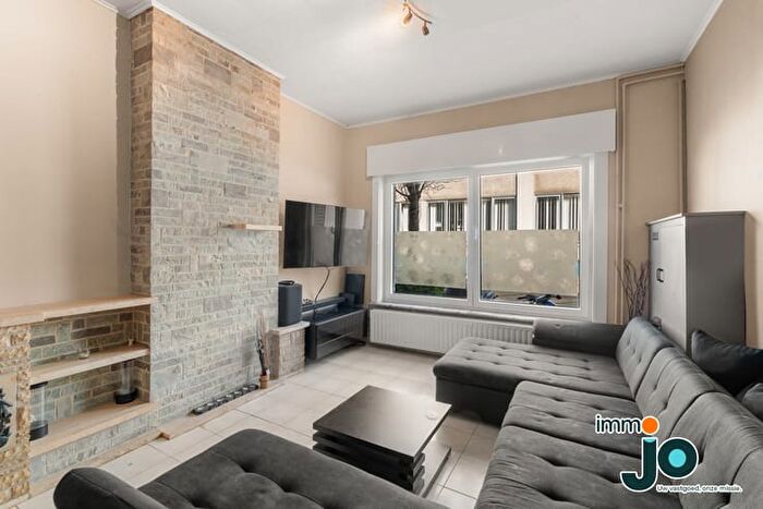 Maison 9 pièces à SintJorisstraat, Oostende, à vendre