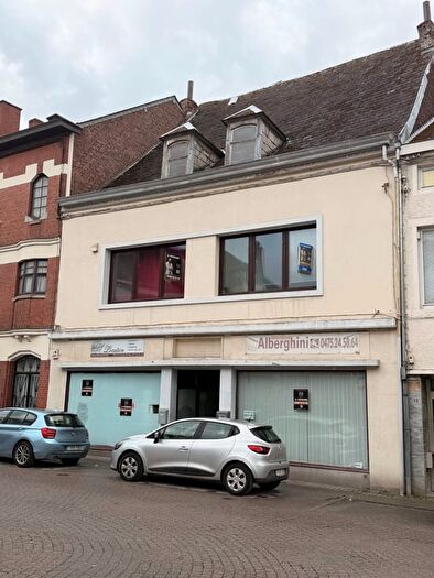 Maison 2 pièces à vendre à Place Frère Orban, Fontainel'Évêque