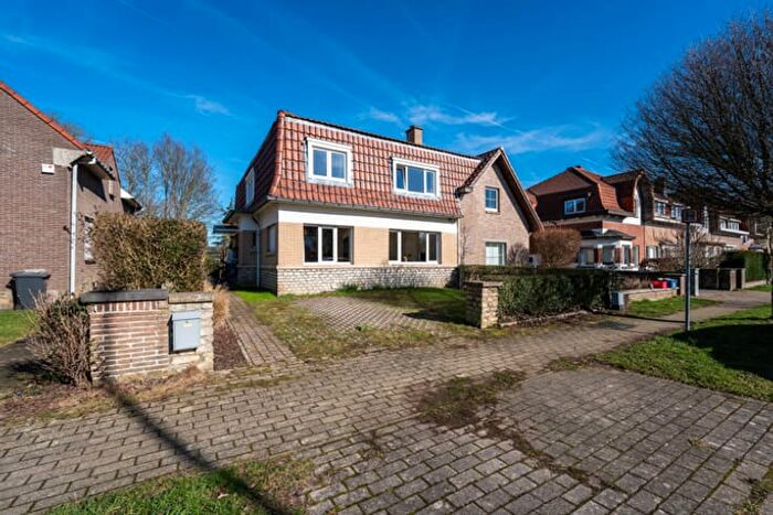 Maison 3 pièces à Avenue Léopold III, WezembeekOppem, à vendre