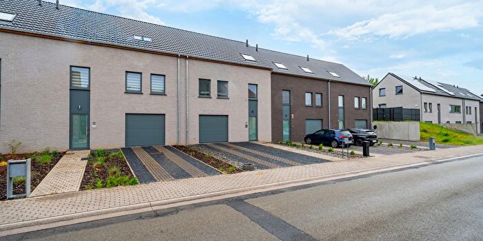 Maison 3 pièces à vendre à Rue de Nivelles, Bellecourt