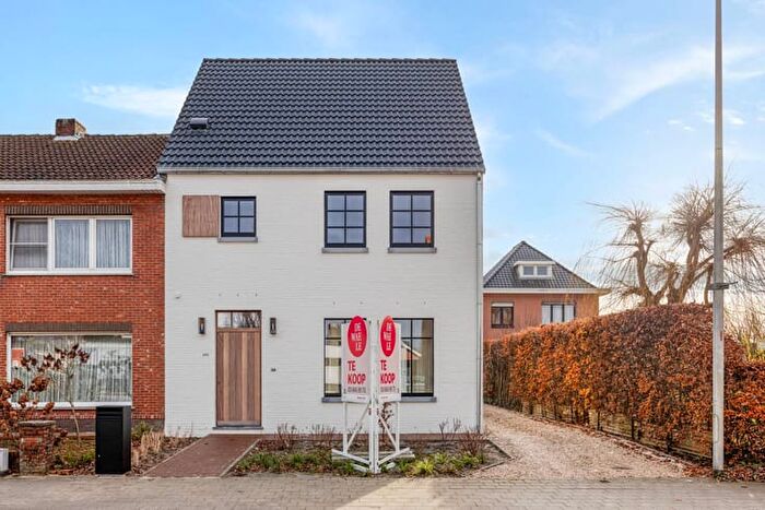 Moerkantsebaan, Essen : Maison 4 pièces à vendre
