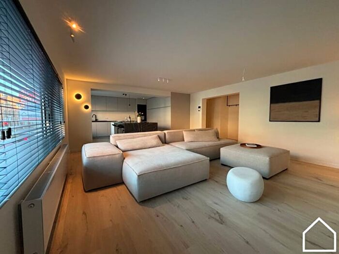 Frenchlaan, A : Appartement 3 pièces à vendre