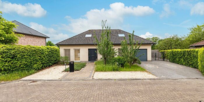 Begonialaan, Oostmalle : Maison 5 pièces à vendre