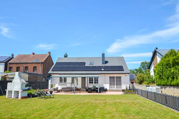 Rue d'Oignies, AiseauPresles - Maison 4 pièces à vendre