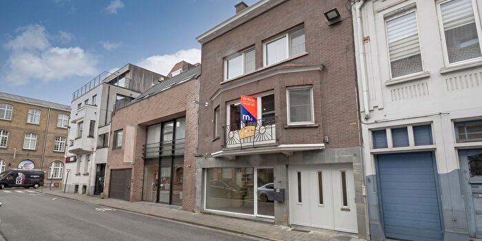 Maison 4 pièces à vendre à Iepersestraat, Roeselare