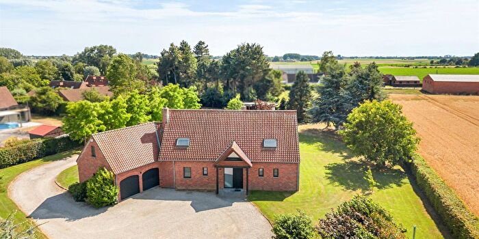 Trieu de Wazon, Templeuve : Maison 6 pièces à vendre