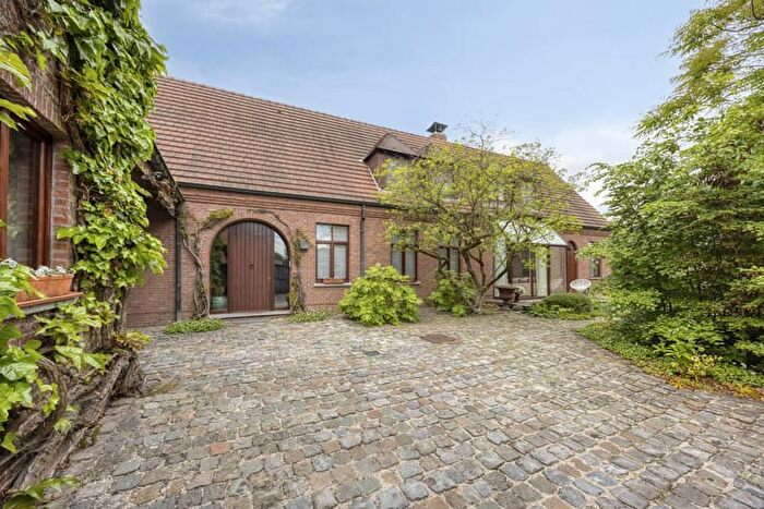 Maison 6 pièces à Lange Minnestraat, Lebbeke, à vendre
