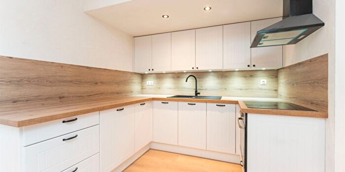 Spoorwegstraat, Harelbeke - Maison 3 pièces à vendre