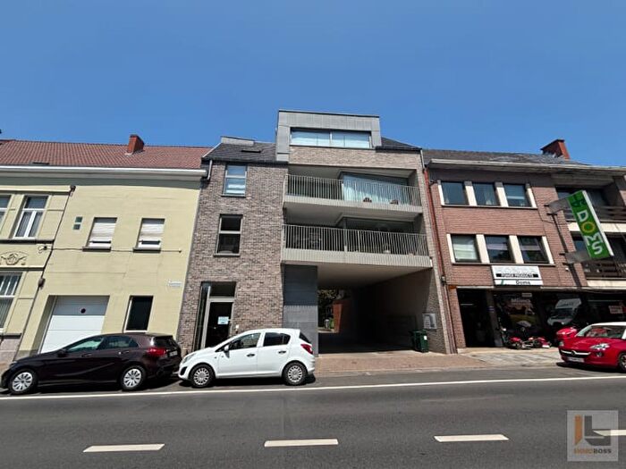 Appartement 9 pièces à Hoogstraat, Ronse, à vendre