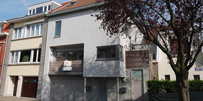 Maison 3 pièces à louer à Grensstraat, Kraainem