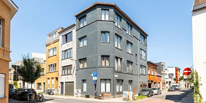 Appartement 1 pièce à Eikelstraat, Berchem, à louer