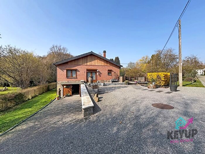 Chemin d'Harnoy, Yvoir : Maison 1 pièce à vendre