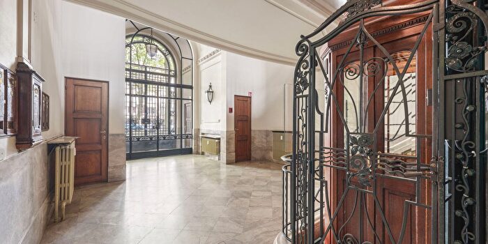 Appartement 6 pièces à vendre à Antwerpen, Antwerpen