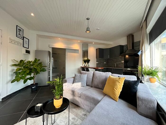 Appartement 5 pièces à louer à Beheerstraat, Kortrijk