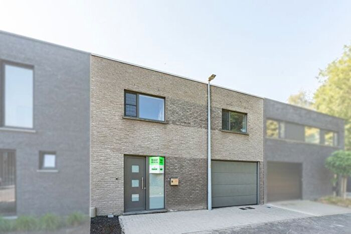 Maison 4 pièces à Den Hilt, Zedelgem, à vendre