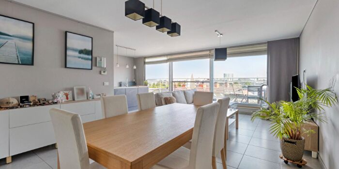 Appartement 2 pièces à Brugsesteenweg, Roeselare, à vendre