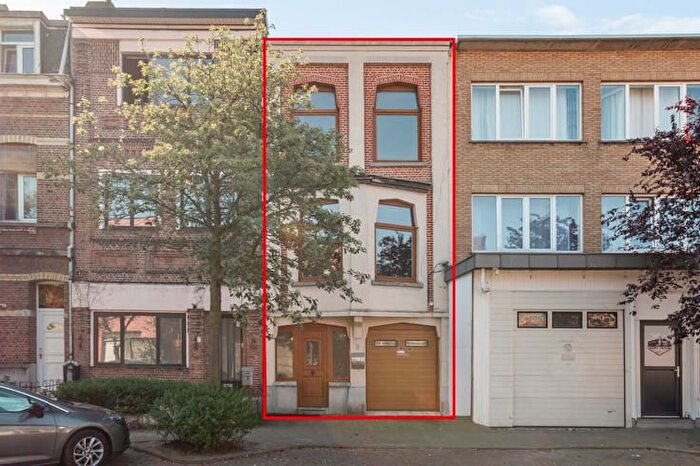 Van Praetlei, MERKSEM : Maison 3 pièces à vendre