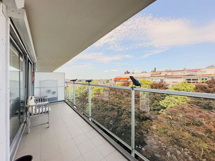 Appartement 2 pièces à louer à Ter Rivierenlaan, DEURNE