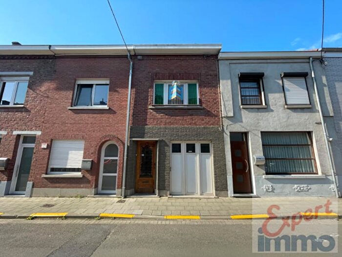 Maison 12 pièces à Veldstraat, Harelbeke, à vendre