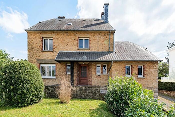 Rue du moulin, Étalle - Maison 18 pièces à vendre