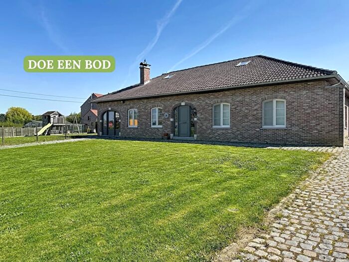 Maison 4 pièces à Heidestraat, LINTER, à vendre
