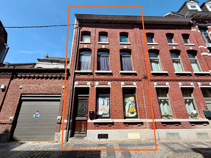 Maison 7 pièces à vendre à Rue Boussart, Binche